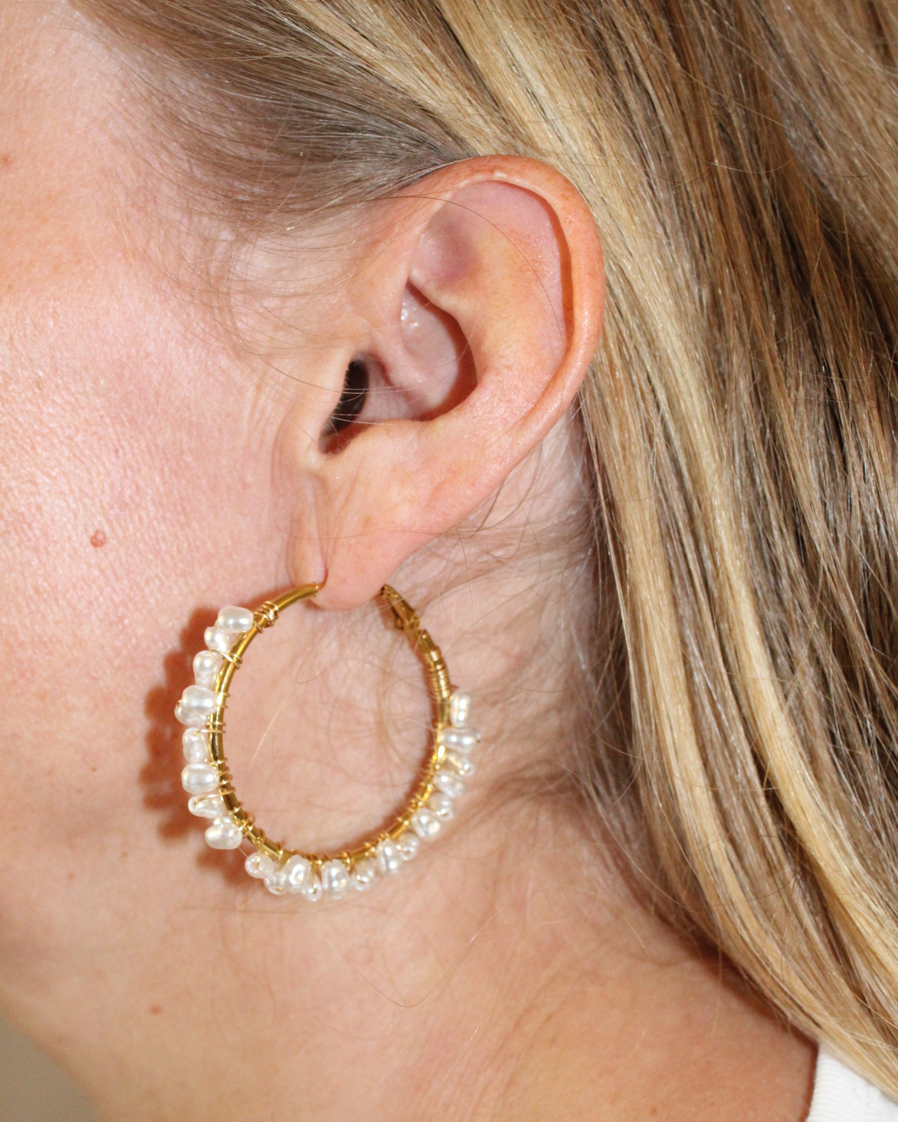 Beaded Hoop Earrings - Pearl Glow