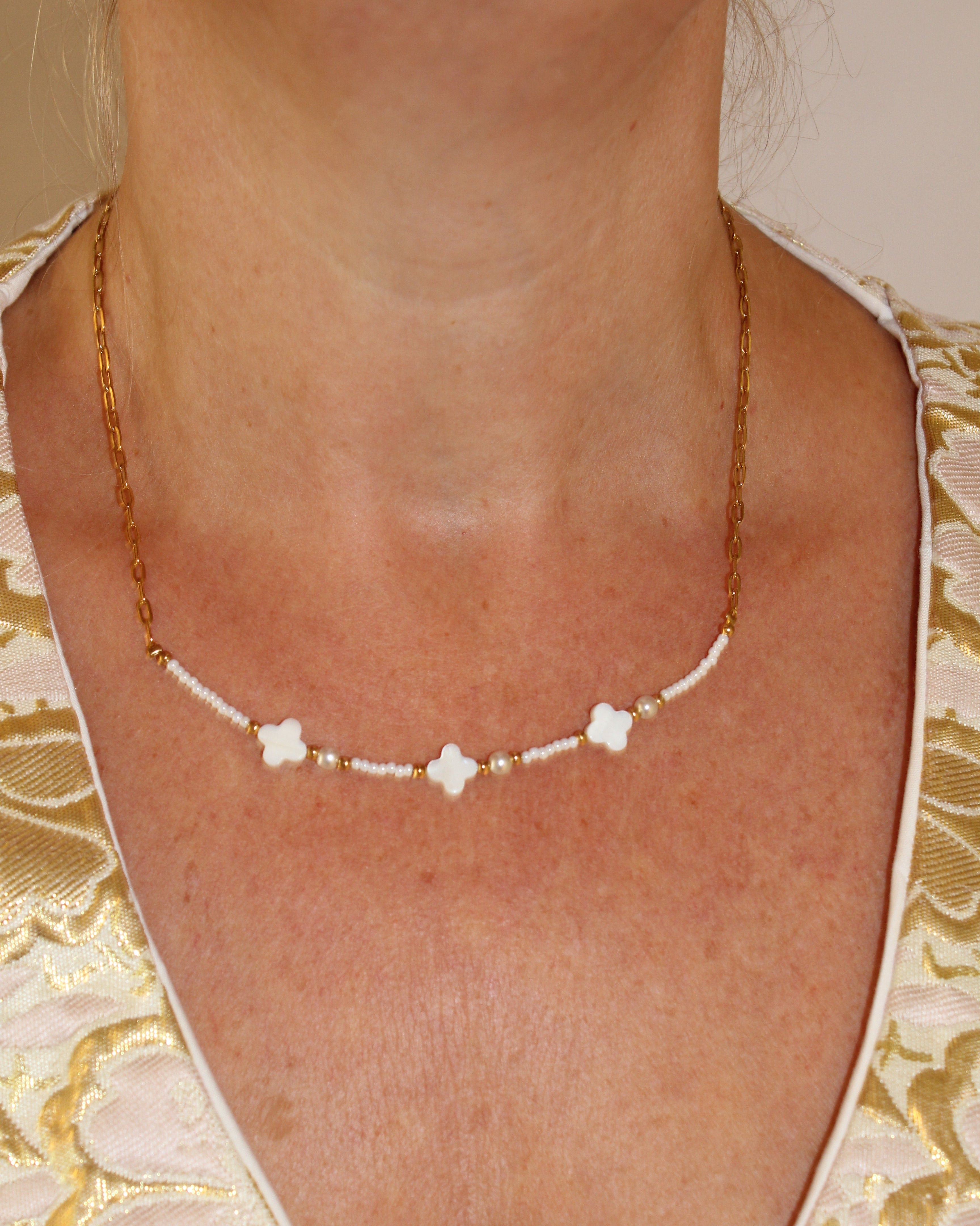 White Horizon Necklace