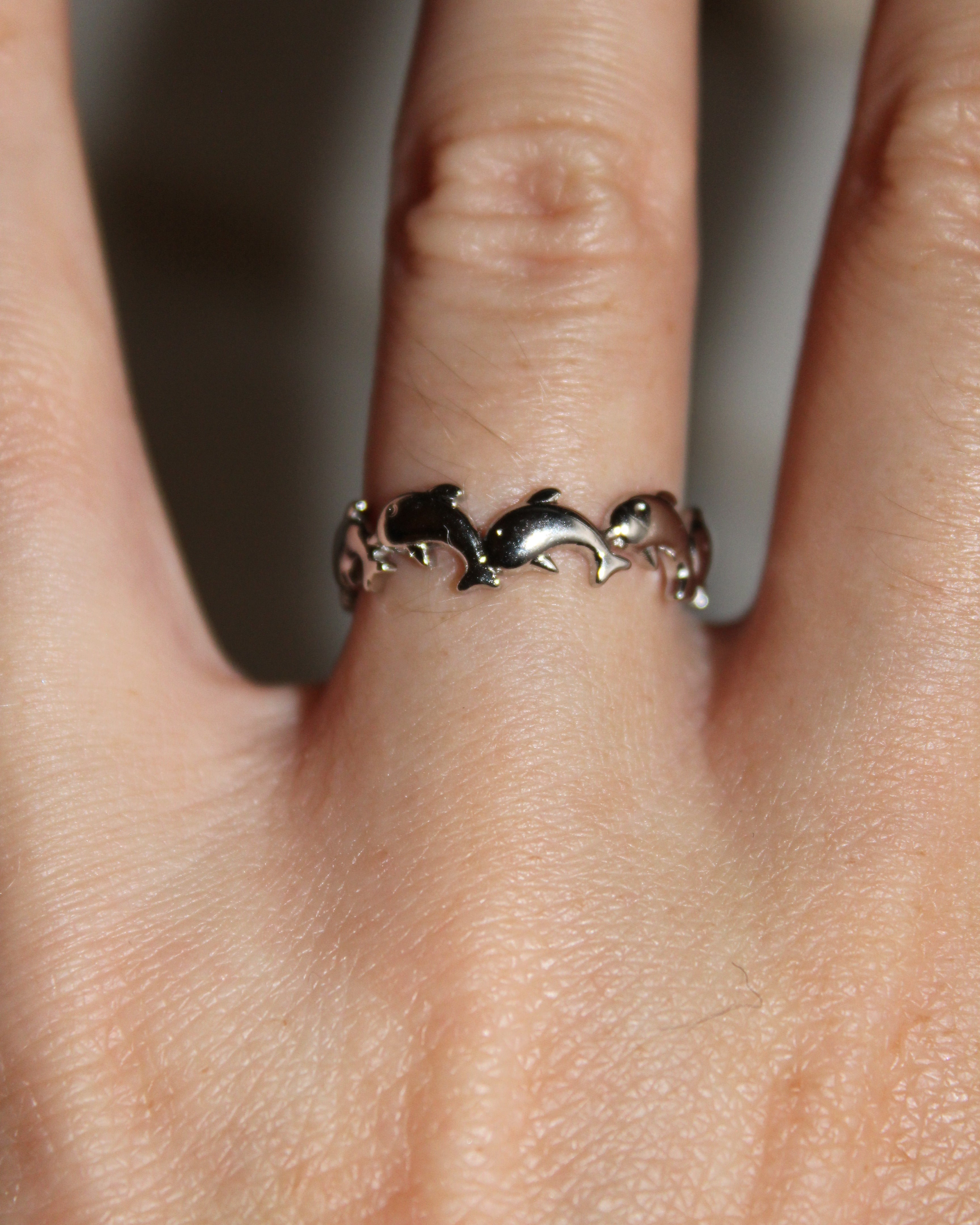 Dolphin Adjustable Ring