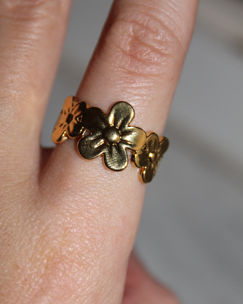 Floral Adjustable Ring