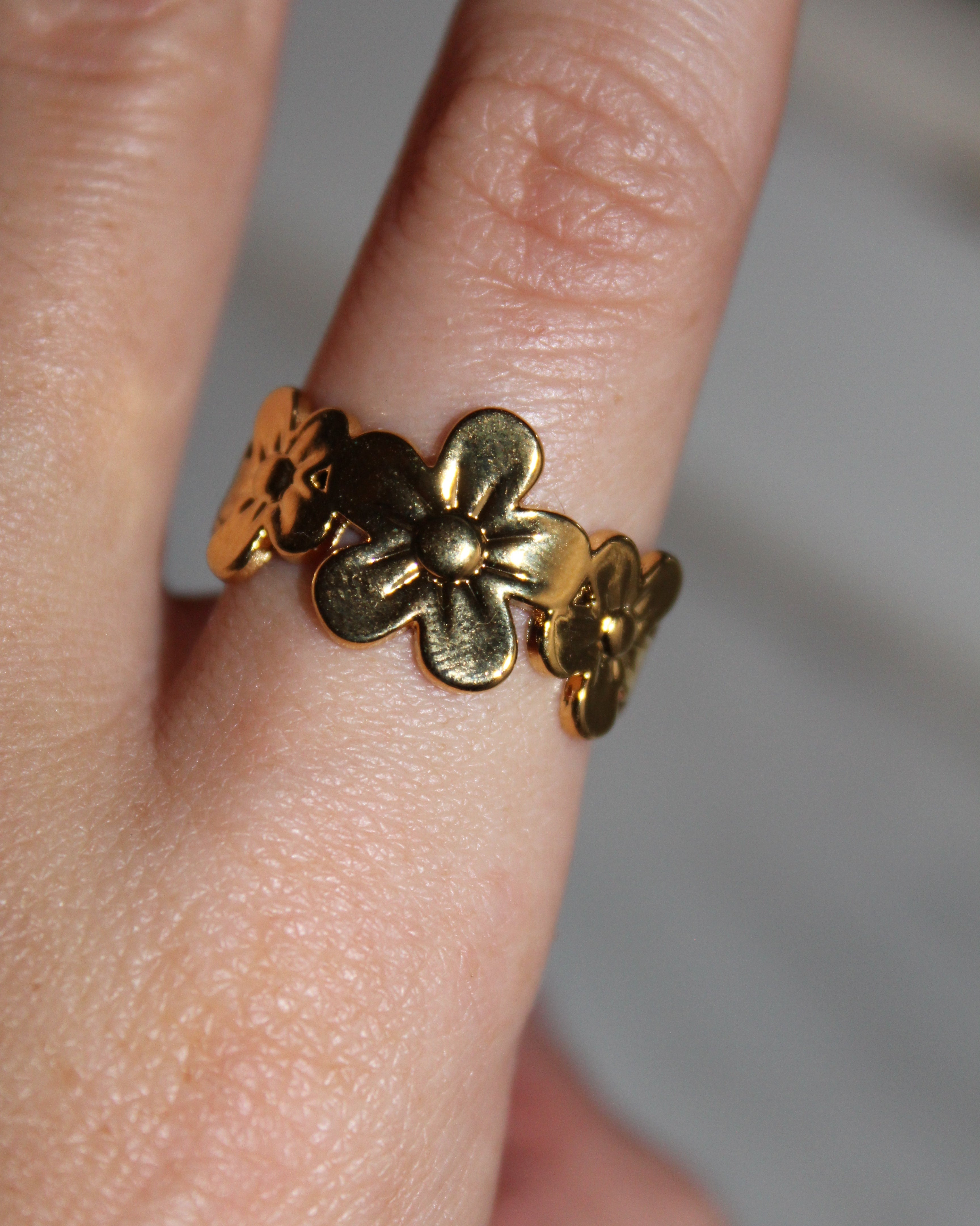 Floral Adjustable Ring