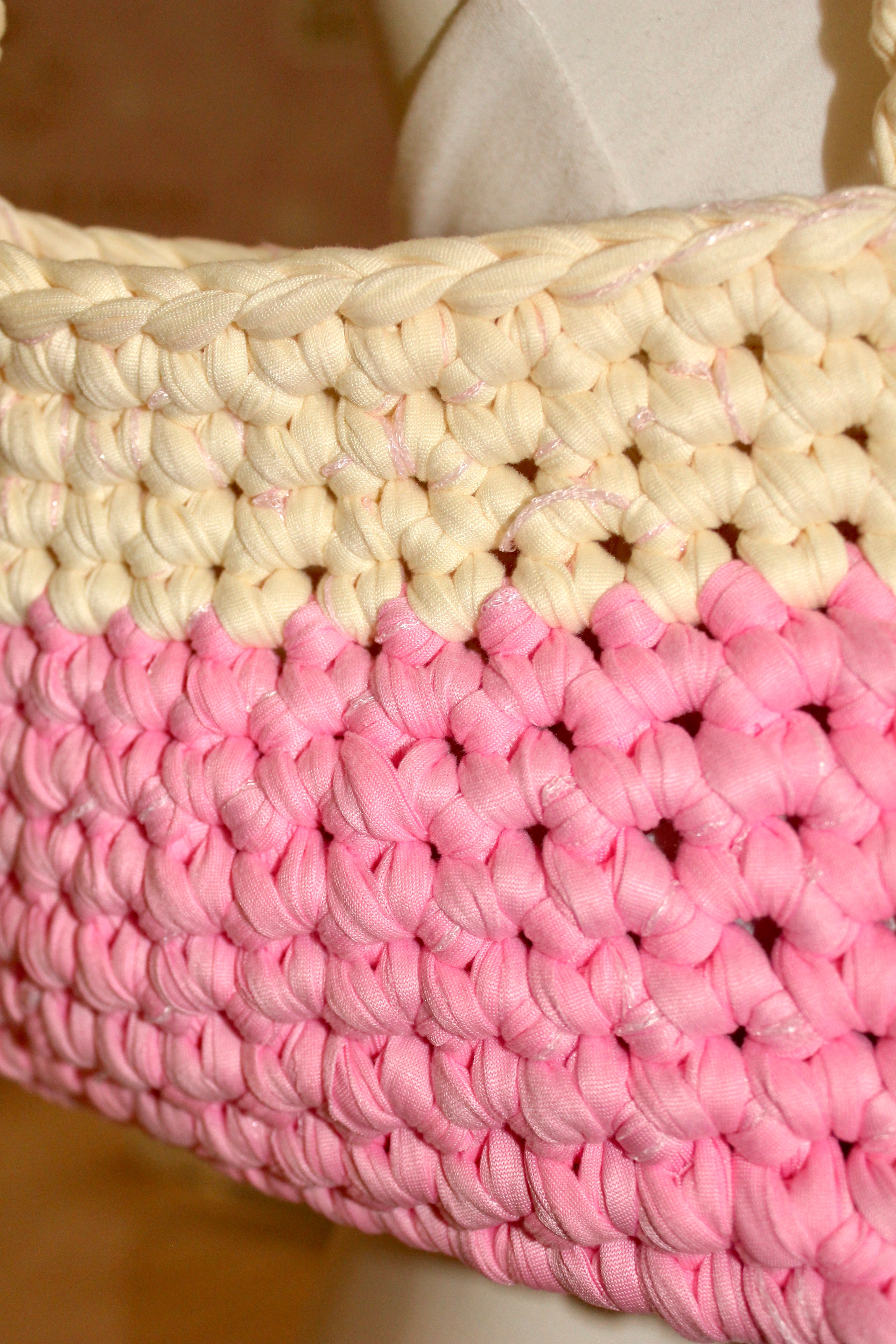 The Crème Fraise Bag